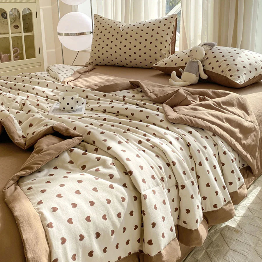 Ultra-Soft Double Gauze Summer Comforter - Breathable Cooling Blanket for Ultimate Comfort, Machine Washable!