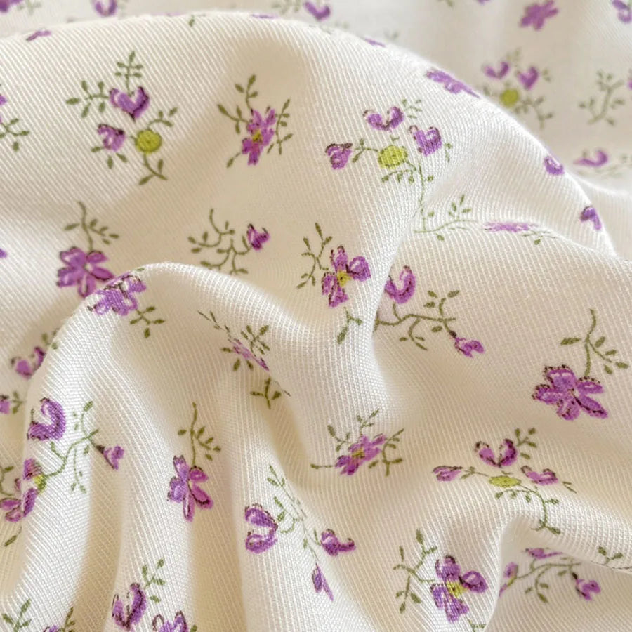 Ultra-Soft Double Gauze Summer Comforter - Breathable Cooling Blanket for Ultimate Comfort, Machine Washable!